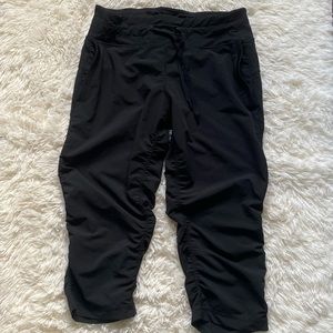 Kirkland Cropped Pants